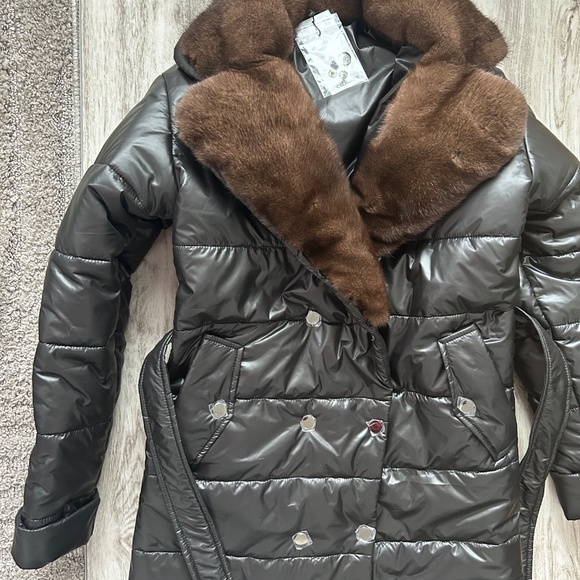 Coat Jacket with fur - Picture 2 of 6